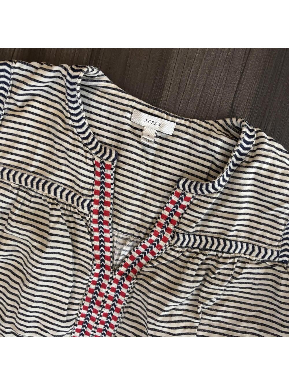 J Crew Popover Top Women’s Blouse Size 4 Striped Embroidered Long Sleeve Gray - Picture 4 of 7